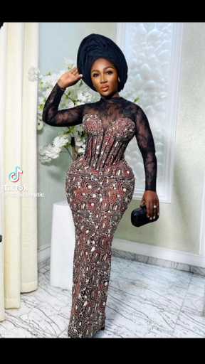 Owambe outfit ideas 

Cc: Sznaesthetics

Follow our