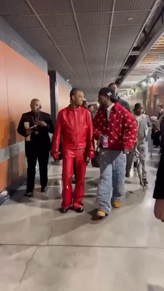  Burna Boy and 21 Savage all smiles