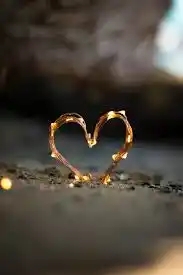Element of love.