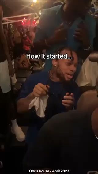 poco lee entertaining the world 
cc: musiz