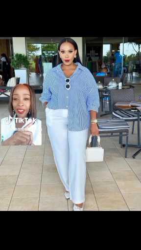 How to style blue and white striped