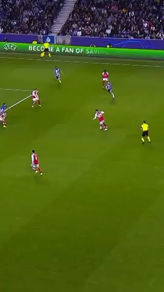  Pepe vs Arsenal
cc: championsleaque
#sports