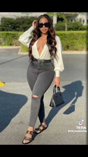 Jeans outfits ideas

Cc: Lilbaddie

follow our