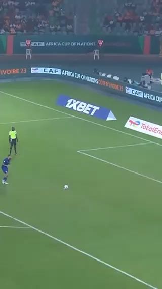  Ronwen Williams has become the first goalkeeper