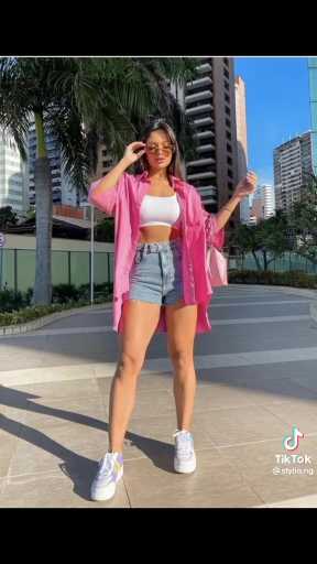 Oversized shirt outfit ideas

cc: Stylio

follow