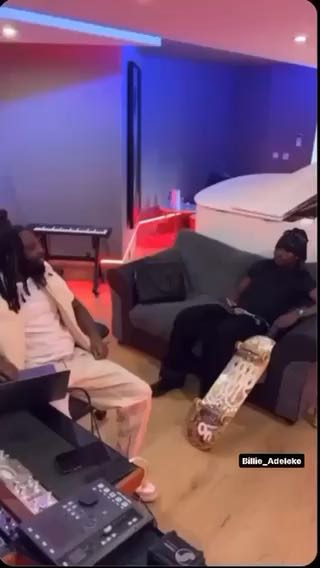 asakemusic X jae5 In Studio
cc: billie_adeleke