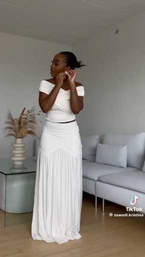 Two pieces outfits ideas 

cc: Zawadi

Follow