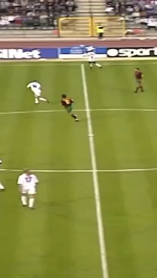  Zidane at EURO 2000. A genius at