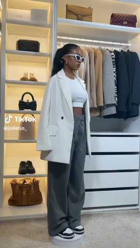 Blazer outfit idea

cc: Julietjo

follow our