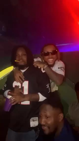  olamide x poco_lee linked up 
cc: officialhiptv