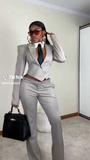  Suit outfit idea

cc: Mariipvzz

follow our