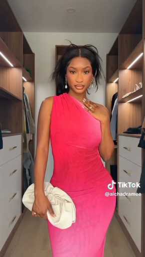 Pink dress outfit idea

cc:Aichadramee

follow our