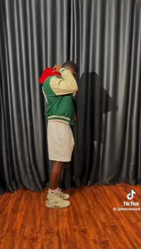  Hoodie and shorts outfit idea

cc:Johocreated

follow