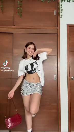 Mini skirt outfit idea 

cc: Saminion

follow
