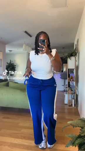 Joggers outfit idea

cc:Theloveshegives

follow our page