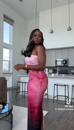 A summer date outfit idea 

cc:Thedessyrayway

follow