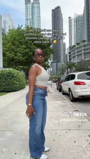 Casual outfit idea 

cc:Thedessyrayway

follow our page