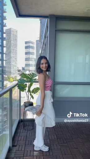 White pants outfit idea

cc:Ayushilunia

follow our
