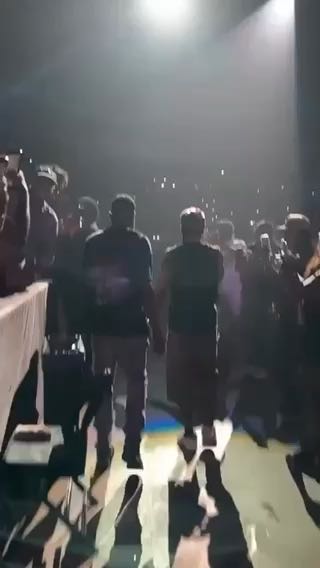  Asake came off stage to interact with