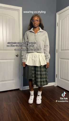 Wearing Vs Styling

cc:Iconikkfits

follow our page