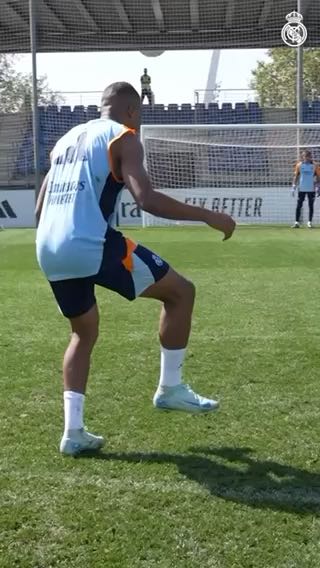 INSIDE TRAINING
cc: realmadrid
#sports