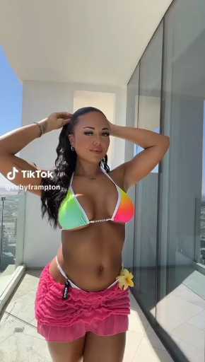 Bikini outfit idea

cc: Rubyframpton 

follow our