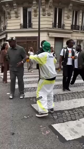  | am the king in Nigeria -davido