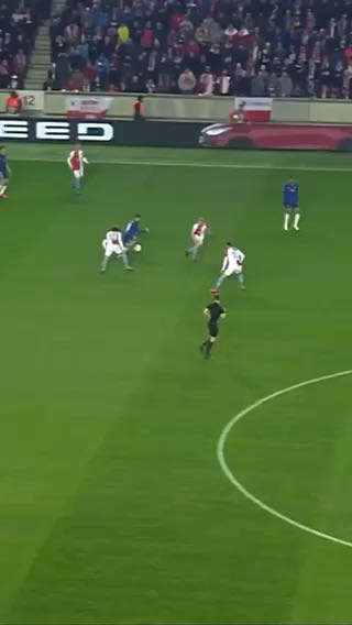  Hazard was box office
cc: europaleague
#sports