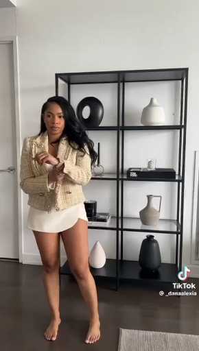 How to style a blazer 

Cc:Danaalexa

follow