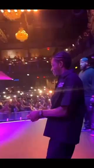  Young Jiggy doing the Dj Chicken trend