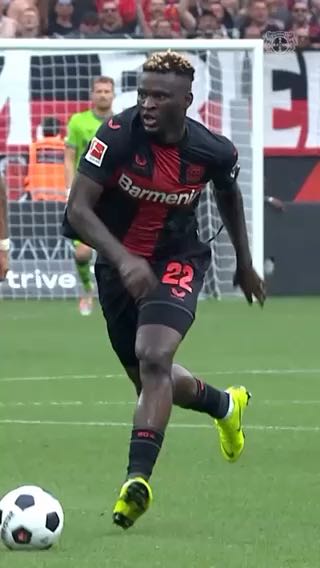 
It's what he does... boniface_irn
cc: bayer04fussball