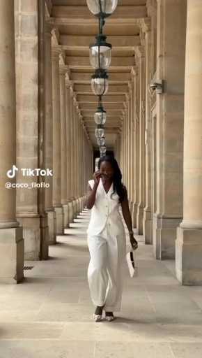 Vest outfit idea

Cc: Cocofloflo

Follow our