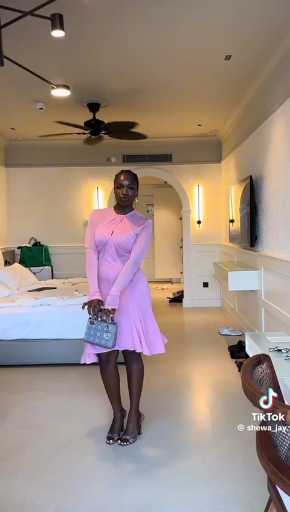 pInk outfit idea 

Cc: Shewajay 

Follow our