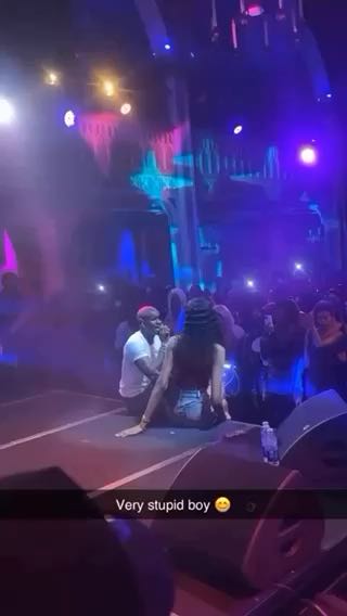 rugerofficial serenading a fan on stage.
cc: