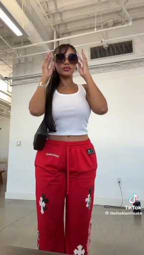 Joggers outfit idea 

Cc: thefashionfreak

Follow our