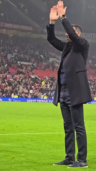  Old Trafford nights
cc: manchesterunited
#sports