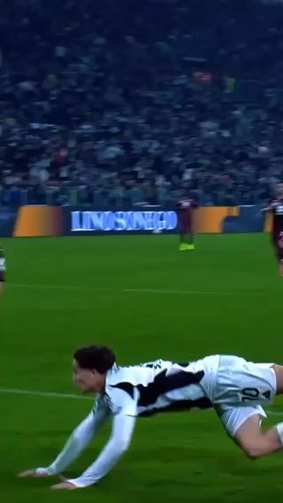 
Shine bright like kenanyildiz_official
cc: seriea
#sports