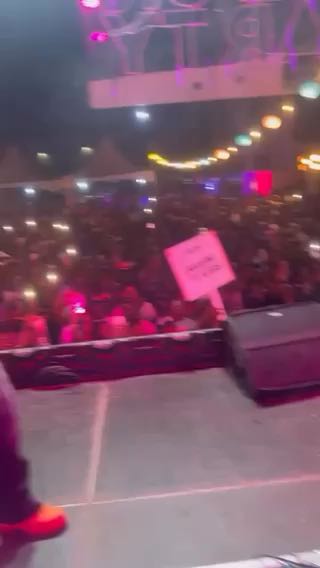  Crowd went crazy as Ruger and Tiwa