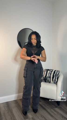 Cargo pant outfit idea

Cc: Hasarnaj 

Follow