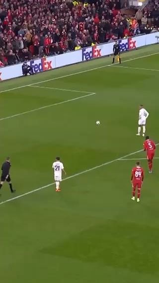 nice 
cc: Liverpoolfc
#sports