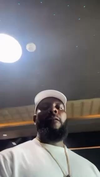  odumodublvck linked up with donjazzy 
cc: officialhiptv
