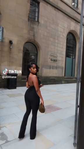 Jumpsuit outfit idea

Cc:Dolliana

Follow our page
