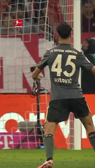  Just... wow!
cc: bundesliga
#sports