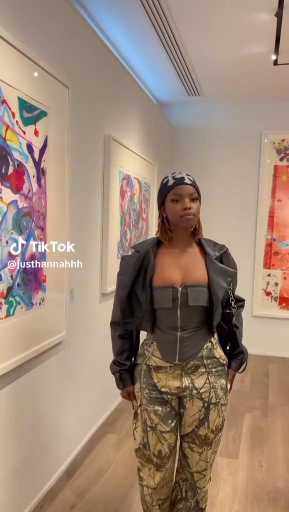 Leather jacket outfit idea

Cc: justhannah

Follow