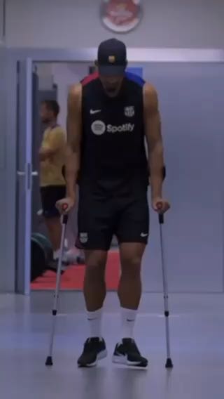  Araujo. Is. Back.
cc: fcbarcelona
#sports