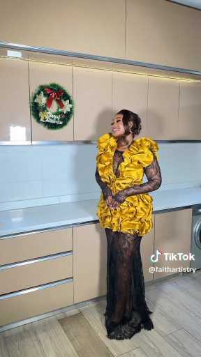 Holiday outfit idea

Cc:Faithartistry

Follow our page
