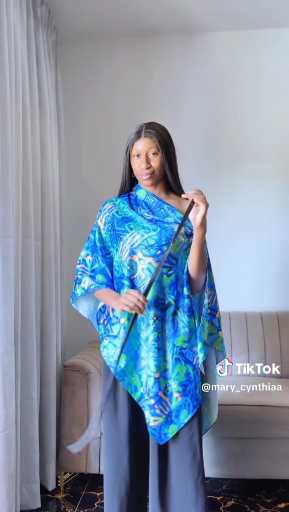 How to style a scarf on an