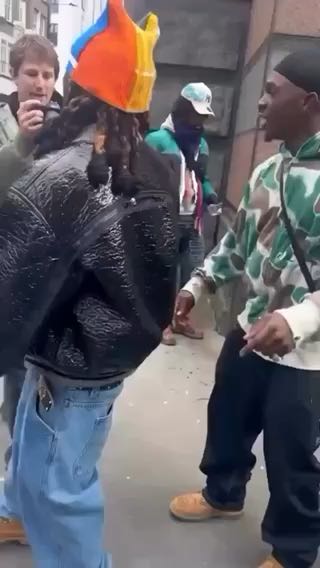  Mr Money
cc: officialhiptv
#music #entertainment