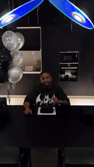 officialchike +1  Happy Birthday brother
cc: officialchike