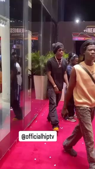  Look who stopped by the ongoing 17th